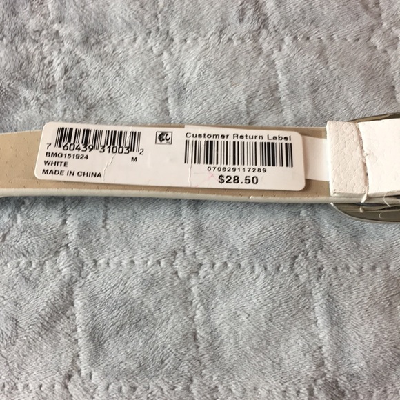 INC white belt NWT! - Picture 4 of 4